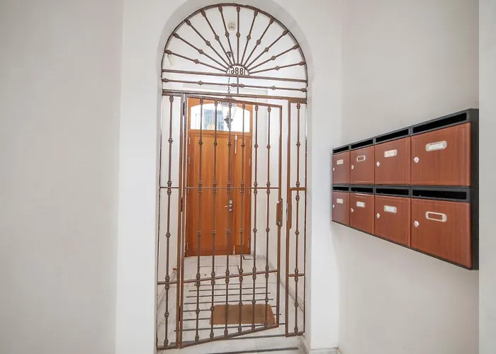 Casa Valentina Ii: Confort Y Luz En Sevilla Centro